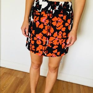 A.L.C. Never worn NWOT floral mini skirt sz 2 SILK